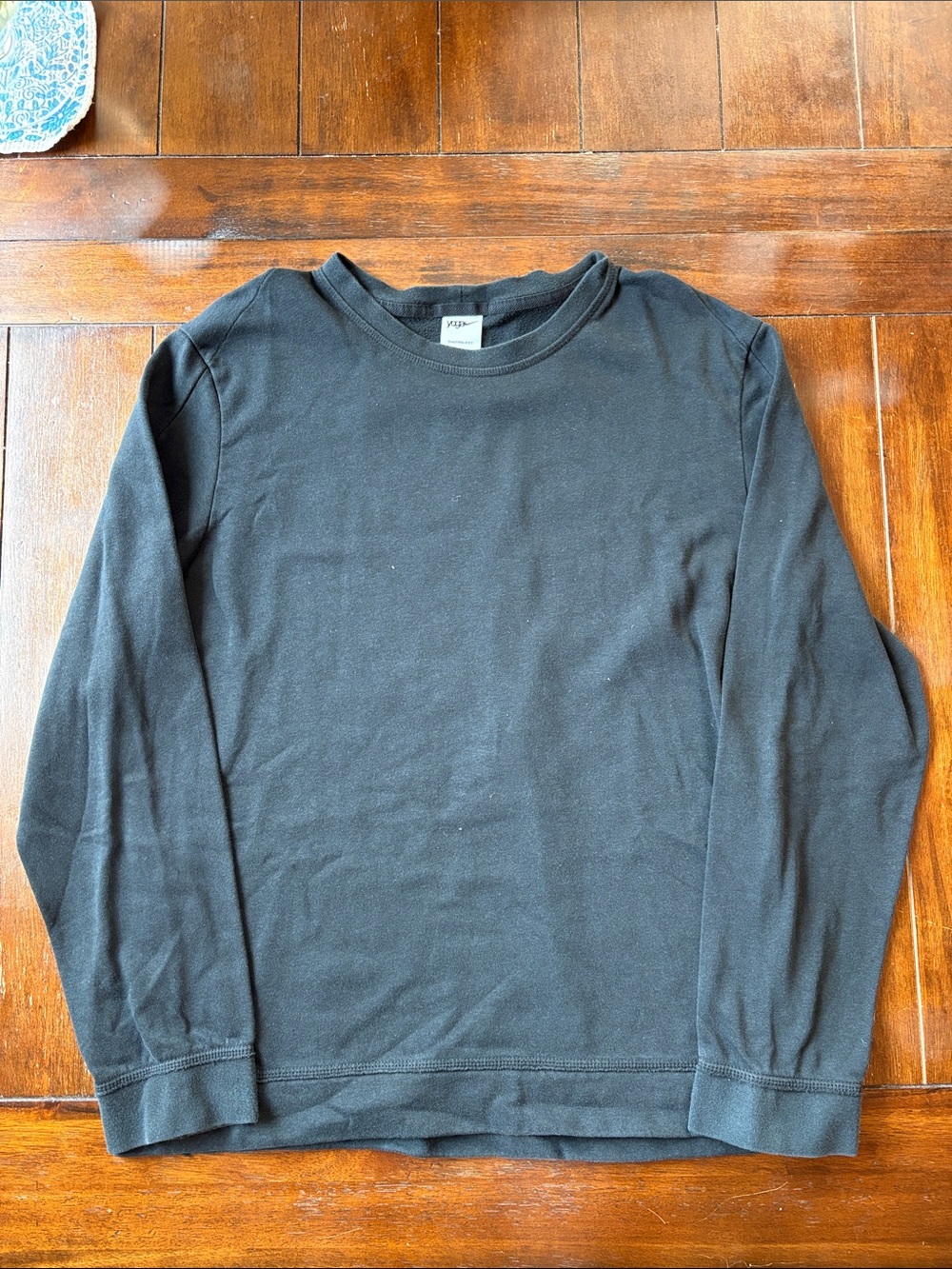 Nike Yoga Long-Sleeve Crewneck Sweater